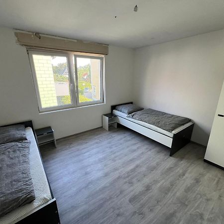Wohnungen Fuer Montuere Studenten Reisende Bielefeld Esterno foto